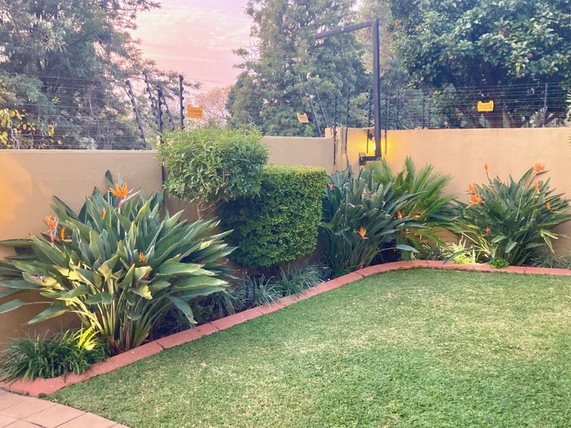 House For Sale in Paulshof - Photo 10
