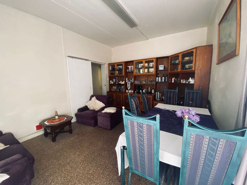 House For Sale in Newton Park - Photo 4