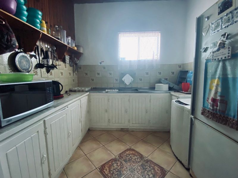 House For Sale in Newton Park - Photo 8