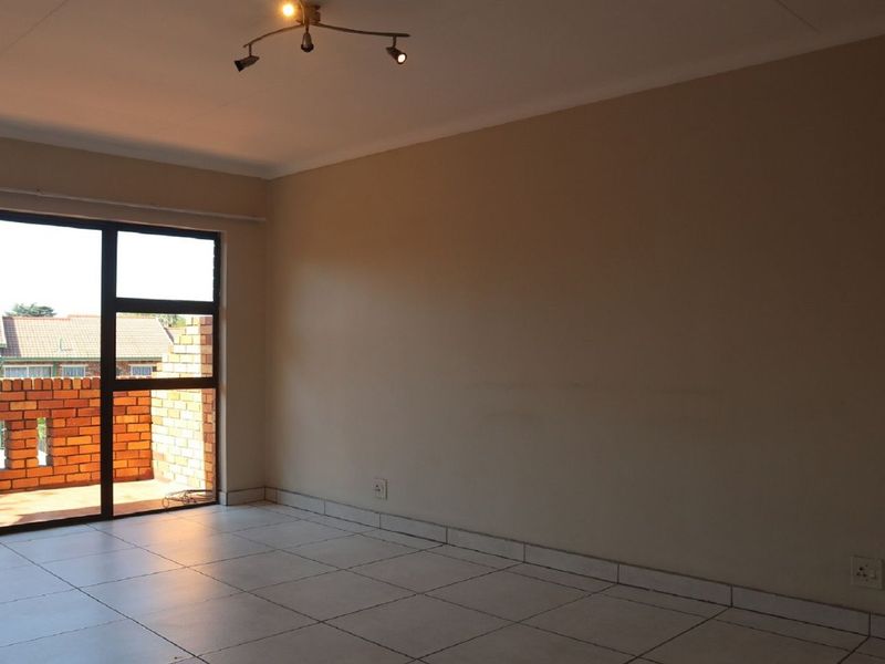 Apartment For Sale in Buccleuch - Photo 3