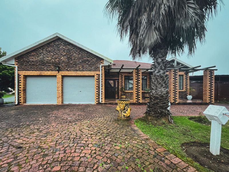 House For Sale in Levallia - Photo 1