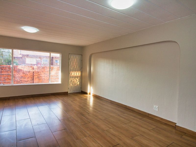 Apartment For Sale in Ferndale - Photo 6