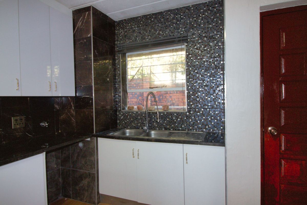 Apartment For Sale in Ferndale - Photo 4
