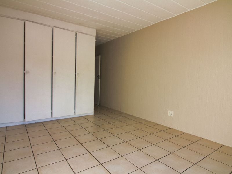 Apartment For Sale in Ferndale - Photo 10