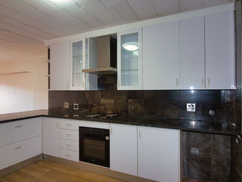 Apartment For Sale in Ferndale - Photo 3