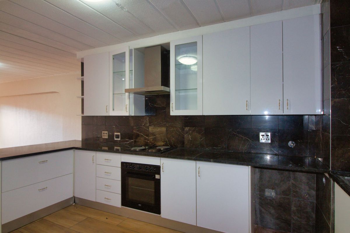 Apartment For Sale in Ferndale - Photo 3