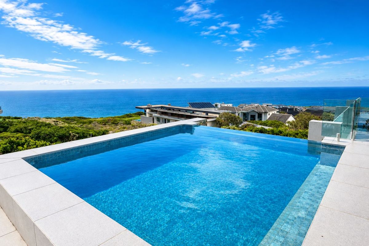 House For Sale in Pinnacle Point Golf Estate - Photo 2