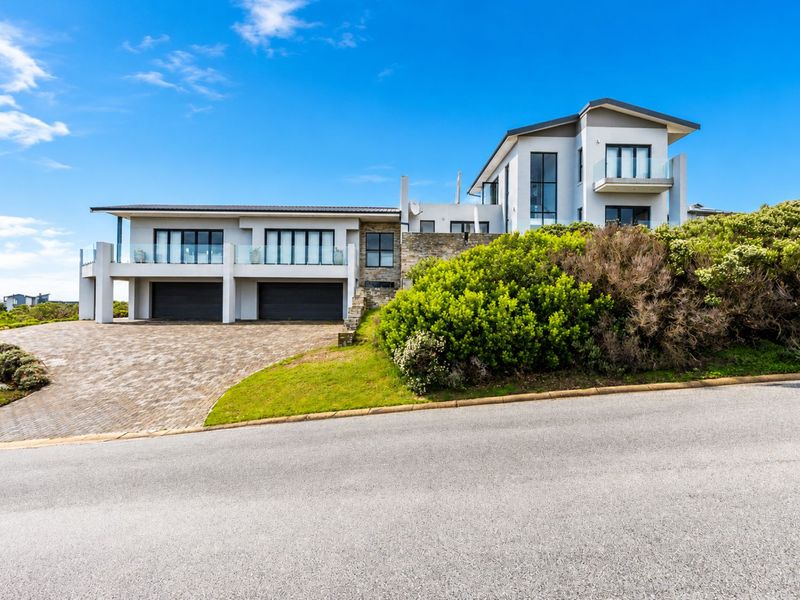 House For Sale in Pinnacle Point Golf Estate - Photo 1