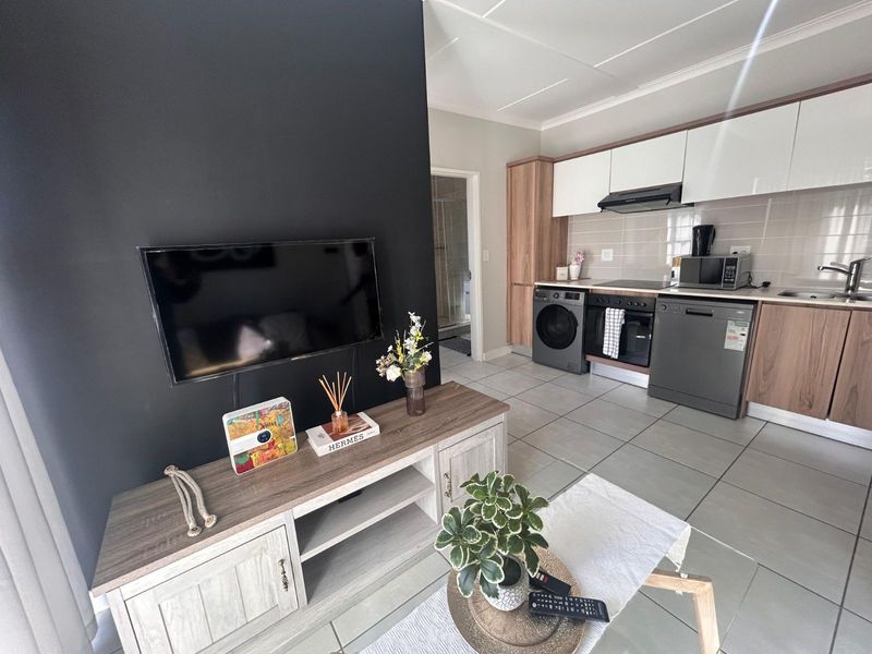 Apartment To Rent in Blyde Riverwalk Estate - Photo 4