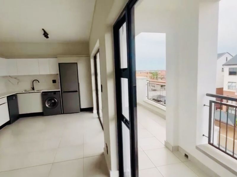 House To Rent in Blyde Riverwalk Estate - Photo 3