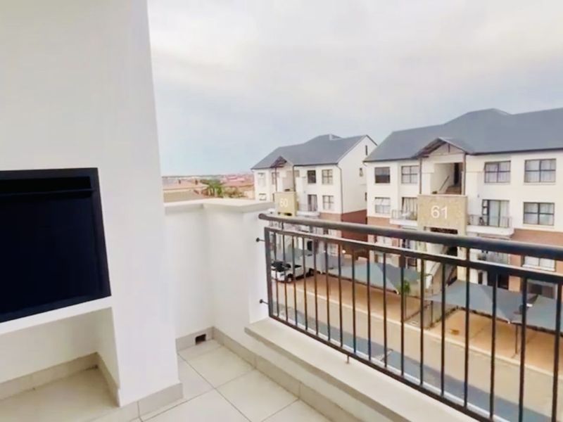 House To Rent in Blyde Riverwalk Estate - Photo 5