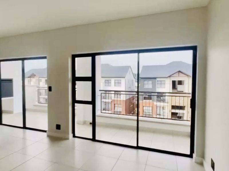 House To Rent in Blyde Riverwalk Estate - Photo 2