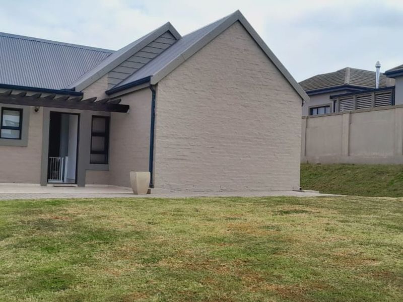 House For Sale in Blue Mountain Village - Photo 6