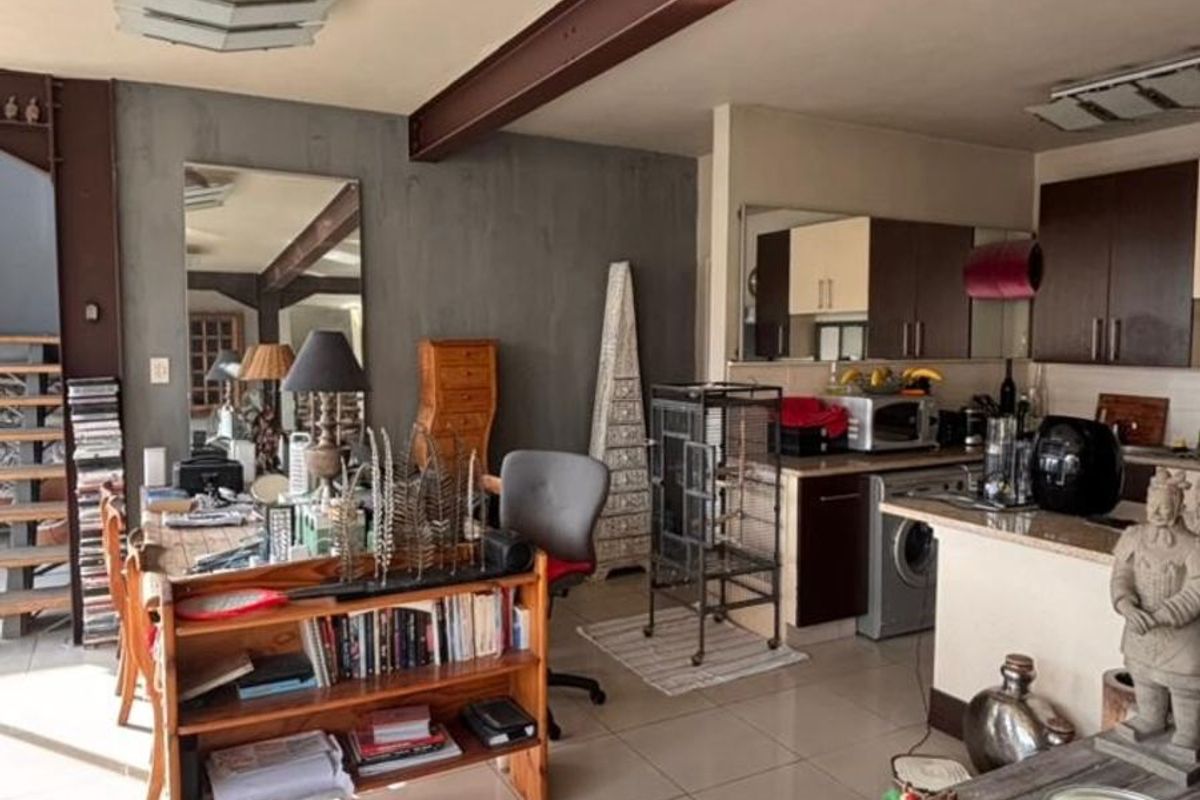 Apartment To Rent in Braamfontein - Photo 3
