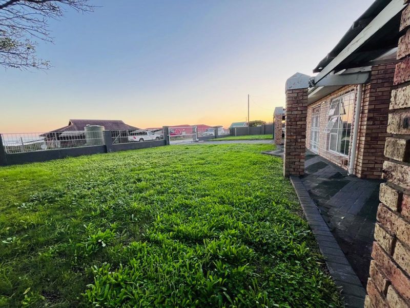 House For Sale in Clarendon Marine - Photo 7