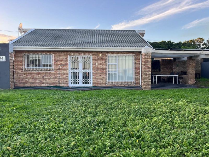 House For Sale in Clarendon Marine - Photo 5