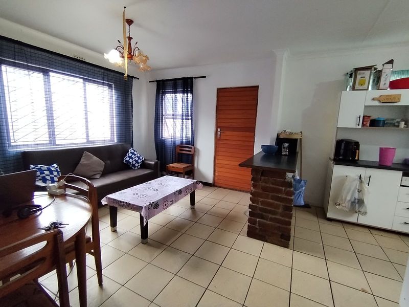 House For Sale in Highlands Estate - Photo 3