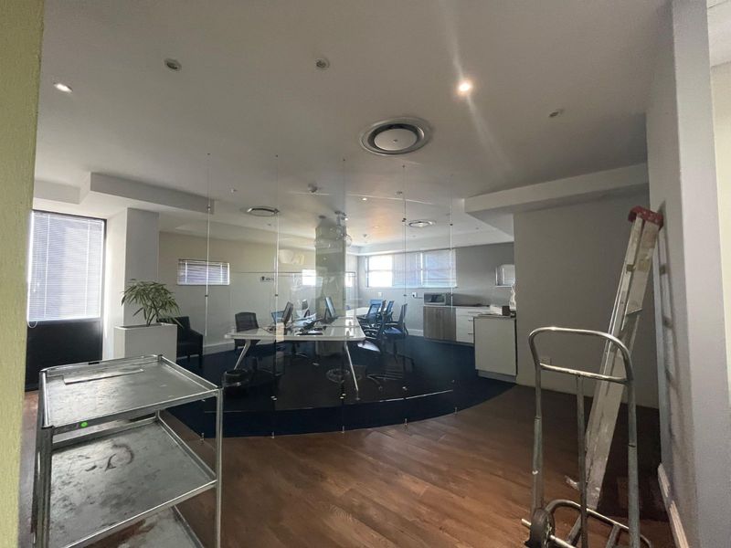 Office To Rent in Lynnwood Manor - Photo 9