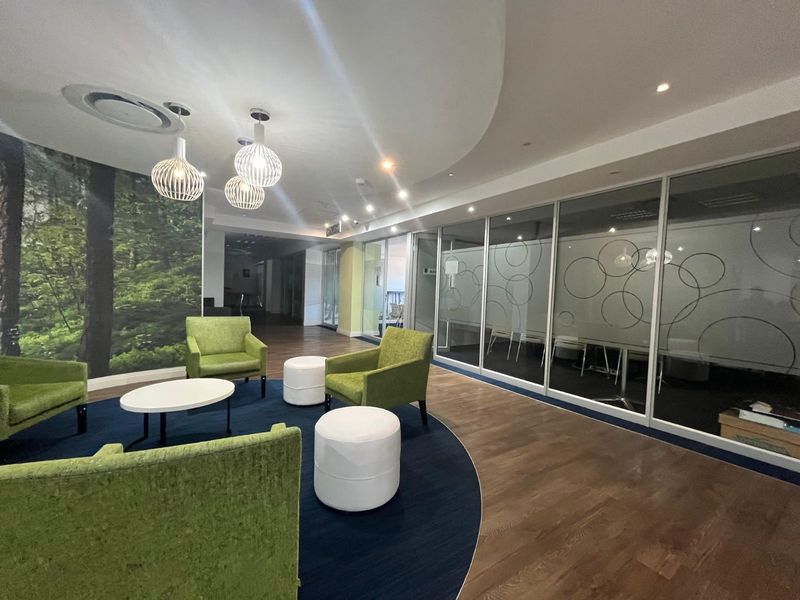 Office To Rent in Lynnwood Manor - Photo 7