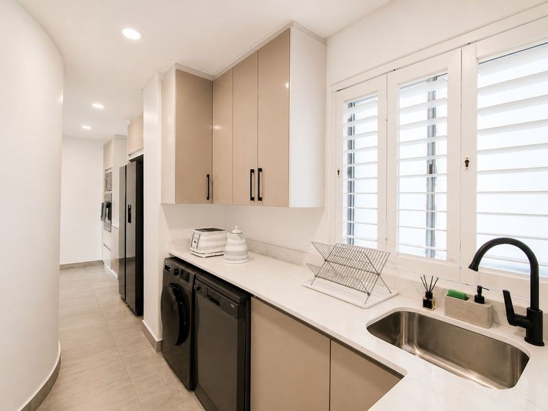 House For Sale in Island View - Photo 8
