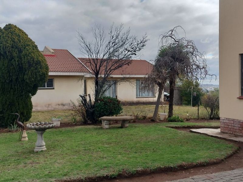 House For Sale in Botshabelo - Photo 3