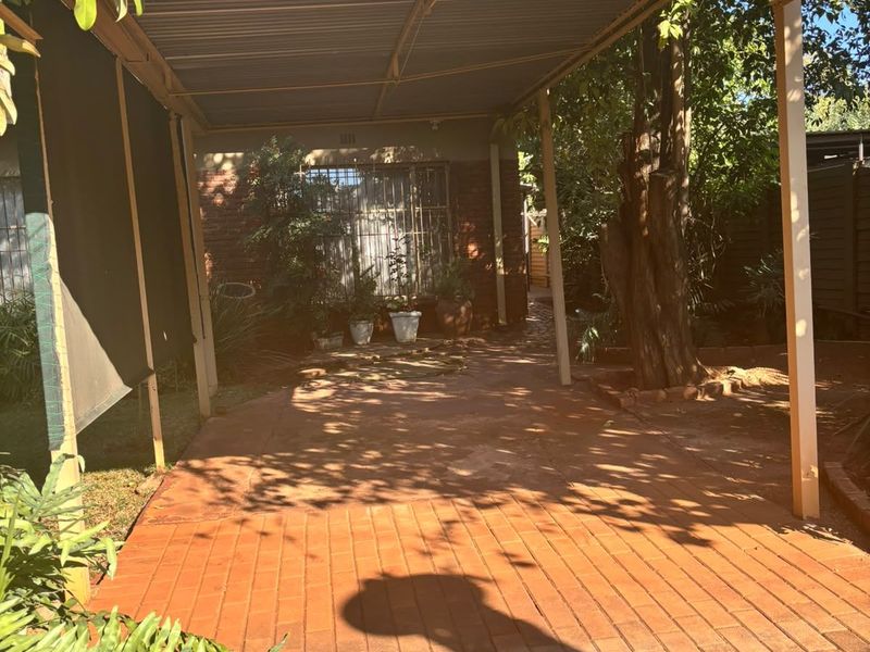 House For Sale in Dorandia - Photo 10