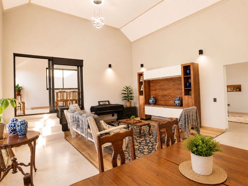 House For Sale in Outeniquasbosch - Photo 10
