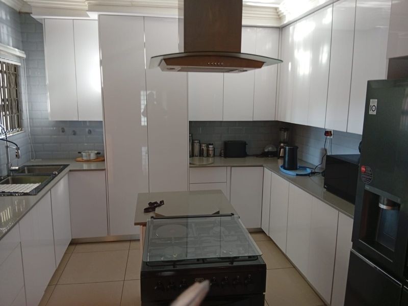 House For Sale in Masada - Photo 4