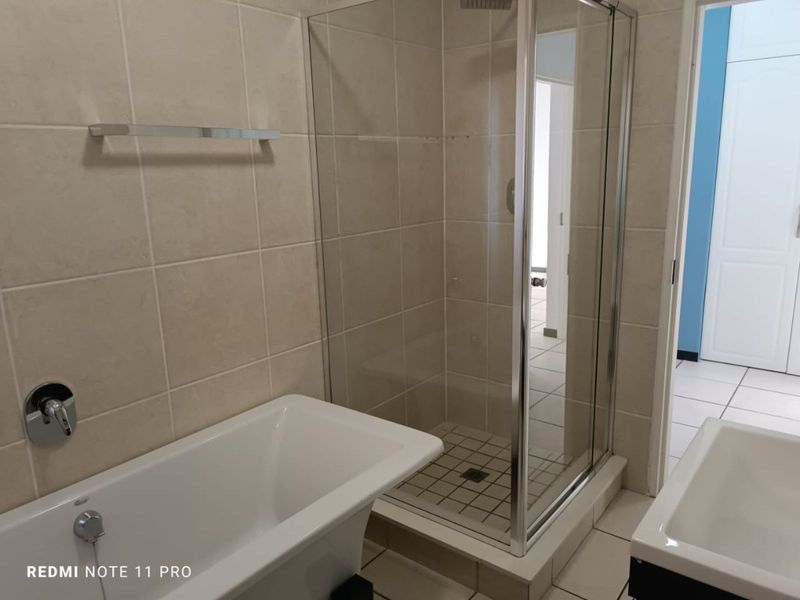 Apartment For Sale in Greenstone Gate - Photo 10