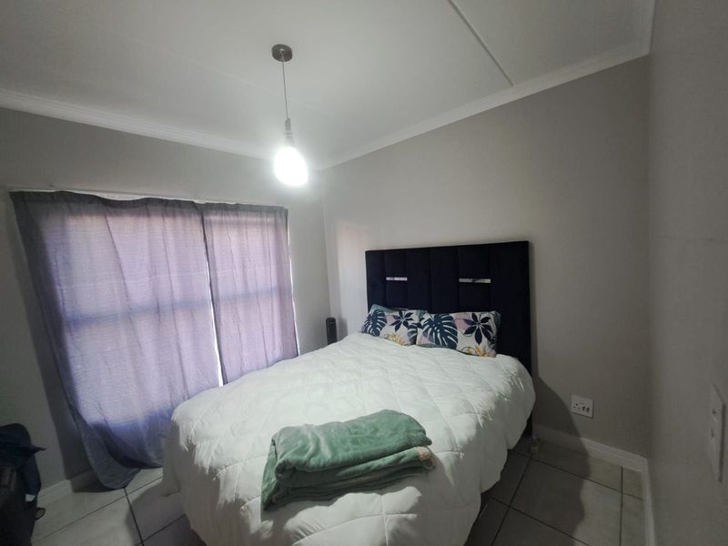 Apartment For Sale in Silver Lakes - Photo 8