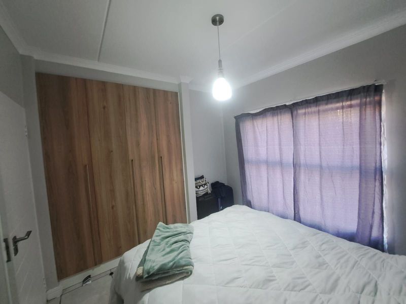 Apartment For Sale in Silver Lakes - Photo 7