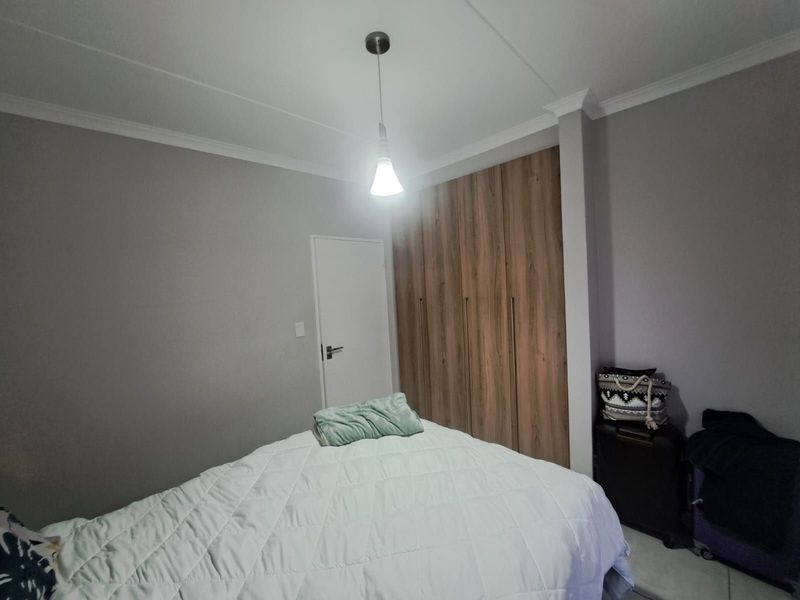 Apartment For Sale in Silver Lakes - Photo 3