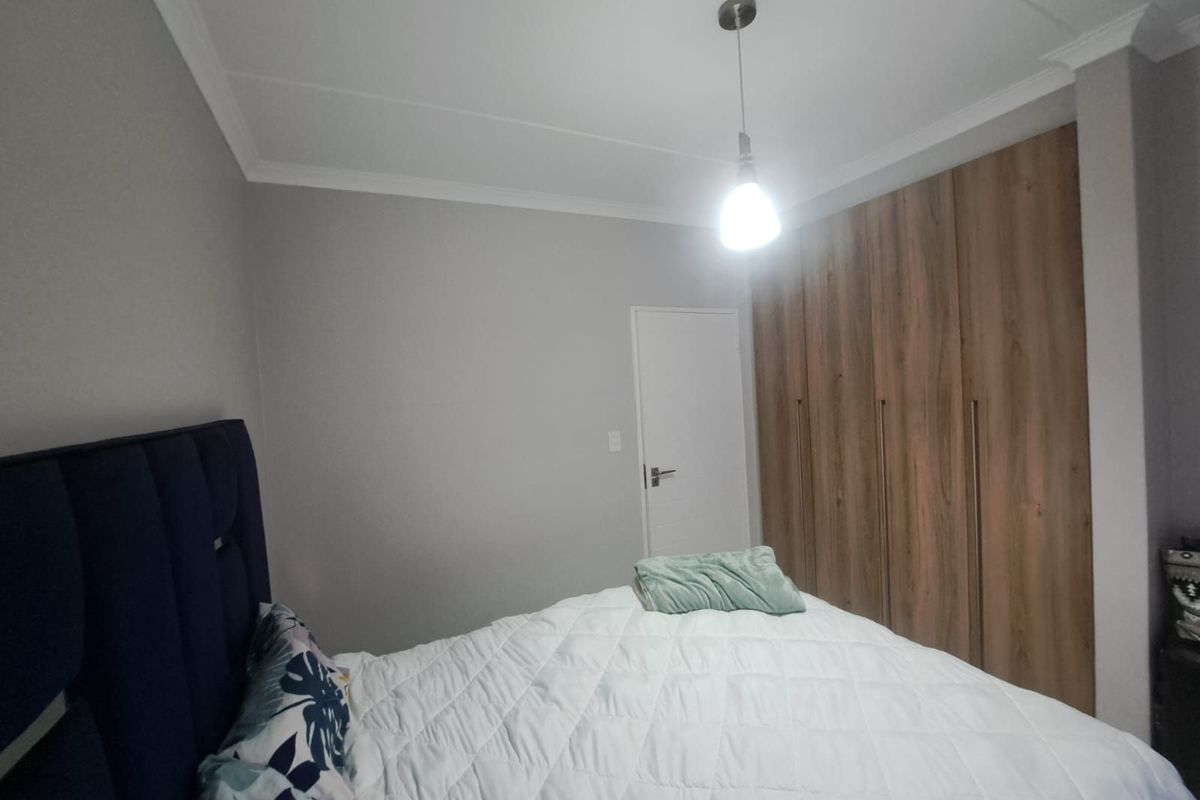 Apartment For Sale in Silver Lakes - Photo 2