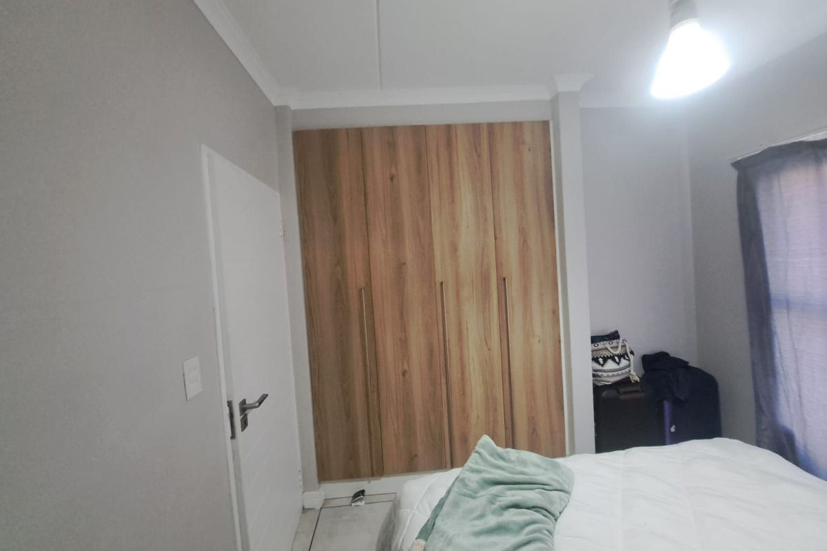 Apartment For Sale in Silver Lakes - Photo 4