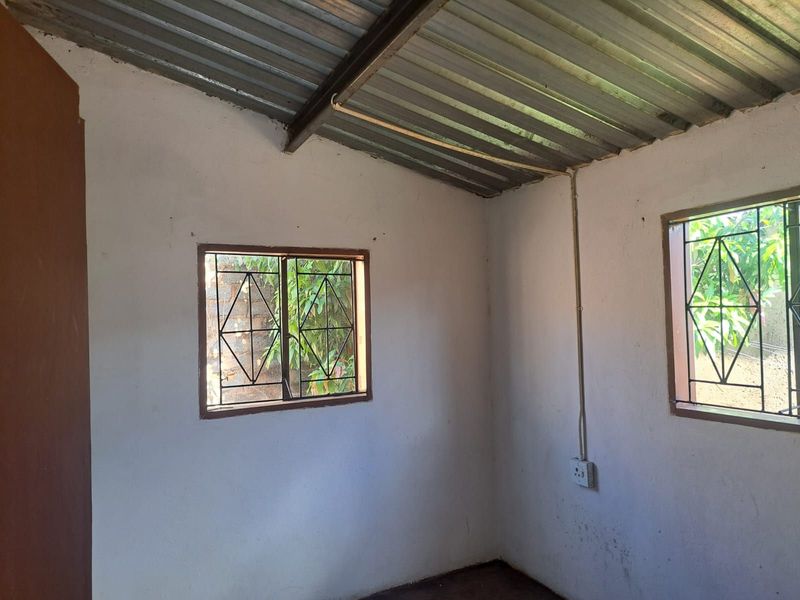 House For Sale in Mamelodi East - Photo 3