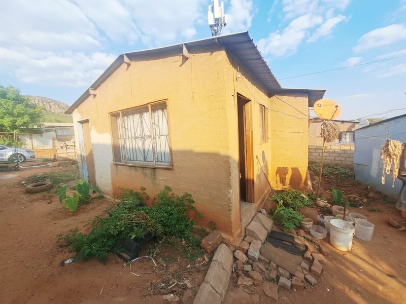 House For Sale in Mamelodi East - Photo 4