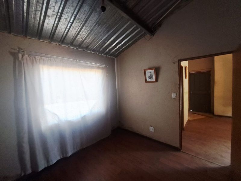 House For Sale in Mamelodi East - Photo 6