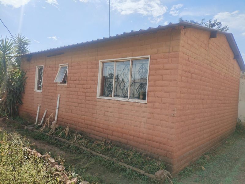 House For Sale in Mamelodi East - Photo 5