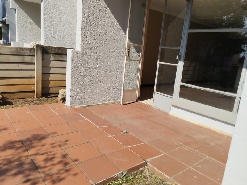 Apartment For Sale in Paulshof - Photo 7