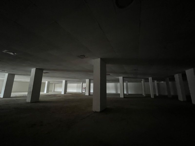 Retail To Rent in Silverton - Photo 5