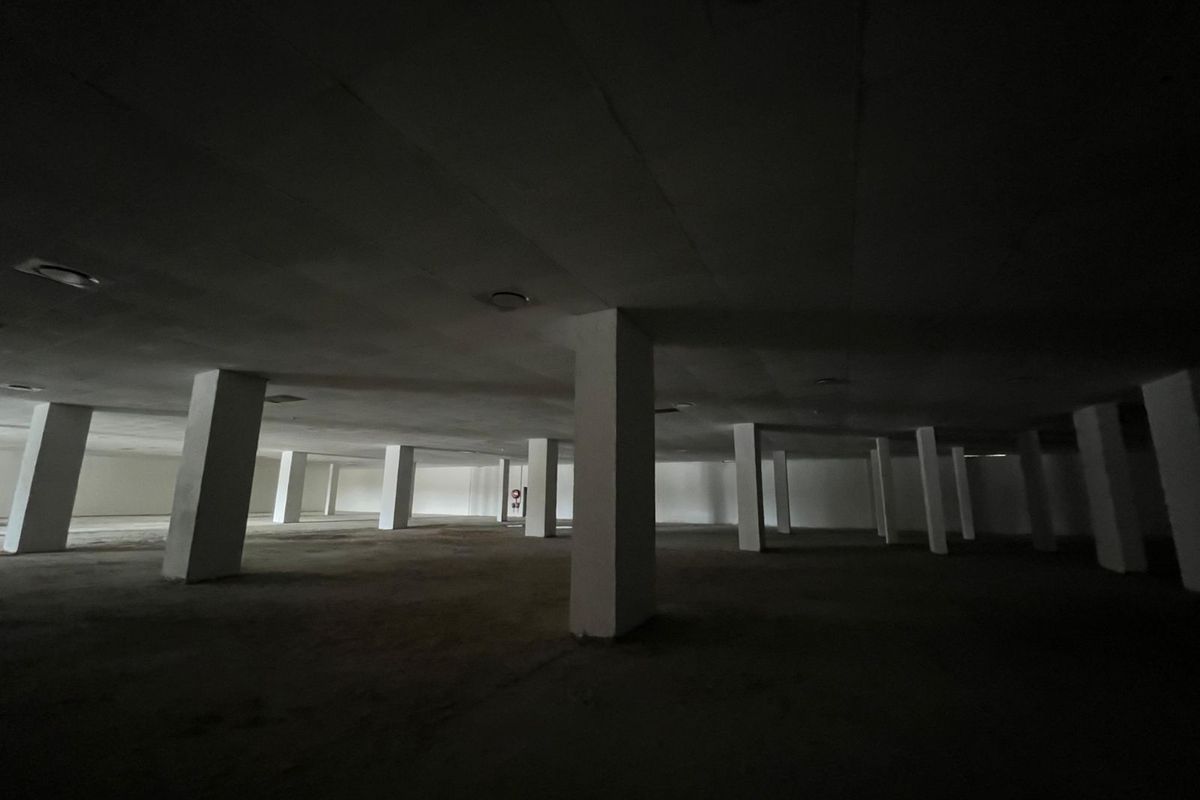 Retail To Rent in Silverton - Photo 5