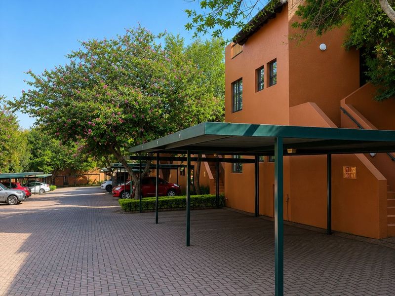 Apartment For Sale in Sunninghill - Photo 1
