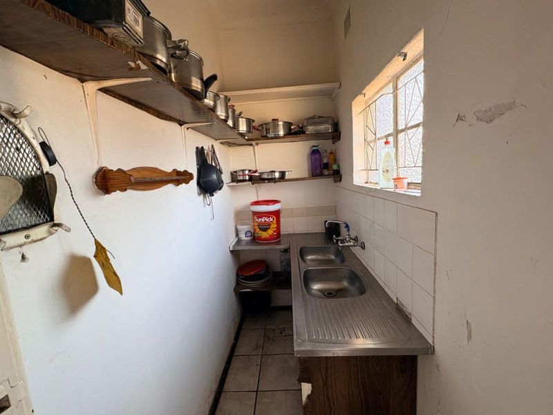 House For Sale in Utility - Photo 7