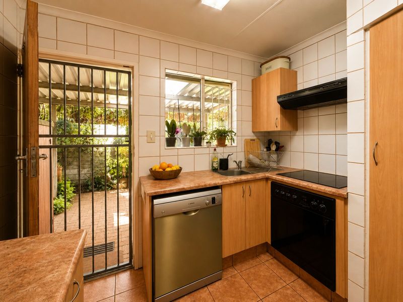 House For Sale in Wapadrand - Photo 8