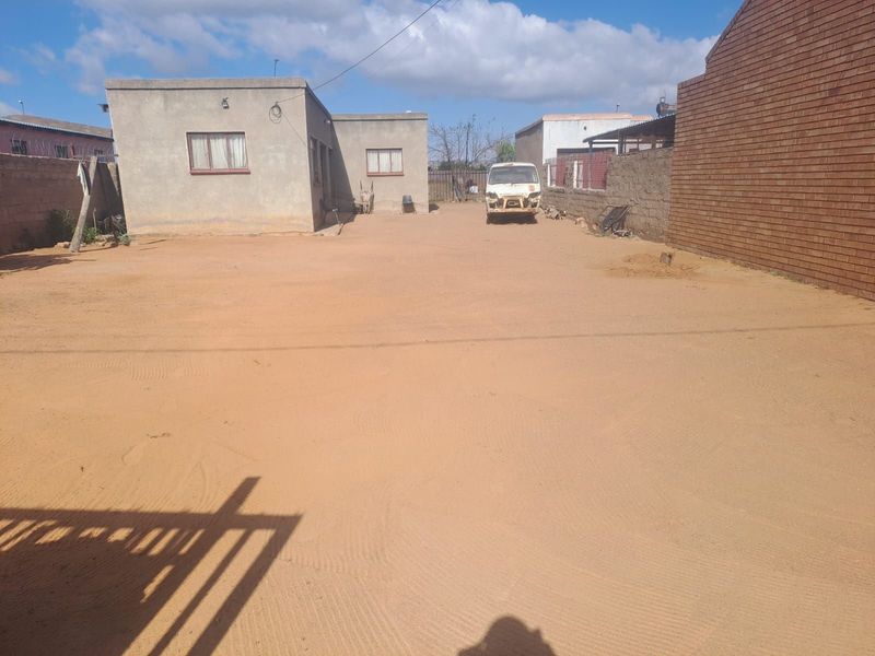 House For Sale in Mankweng - Photo 2