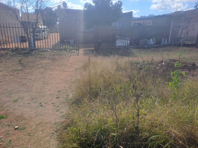 House For Sale in Mankweng - Photo 3