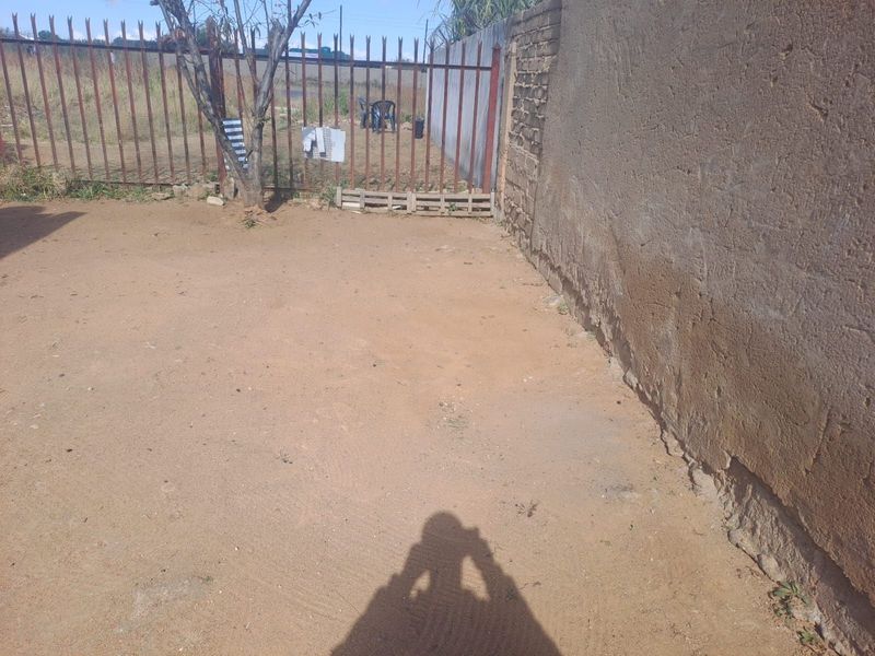 House For Sale in Mankweng - Photo 5