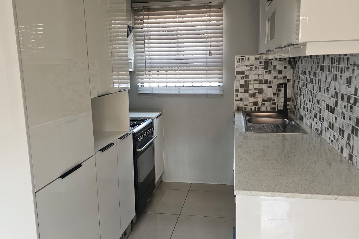House To Rent in Crystal Park - Photo 2
