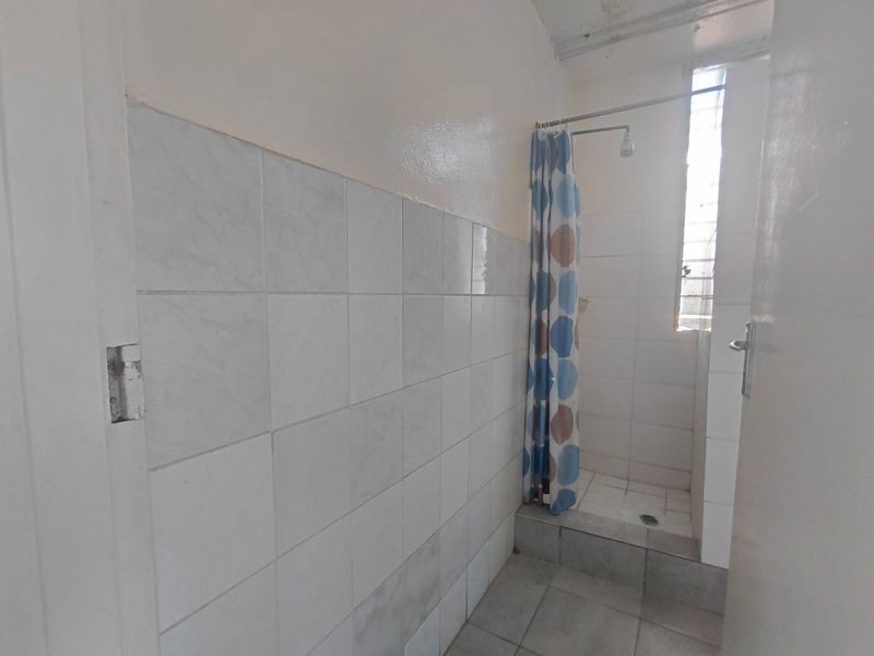 Apartment To Rent in Sunnyside - Photo 8
