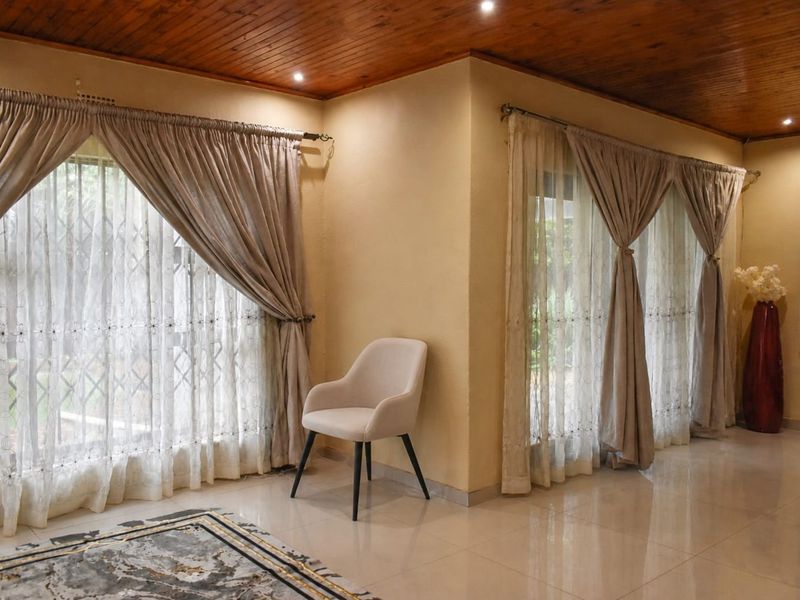House For Sale in Wilro Park - Photo 9